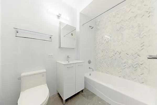 Riverside Blvd #1415 - Photo 5 of 14