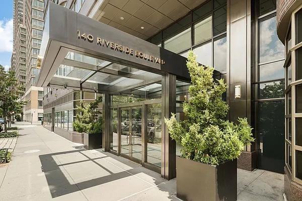 Riverside Blvd #1415 - Photo 6 of 14