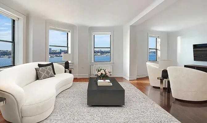 Riverside Dr #9CD - Photo 2 of 13