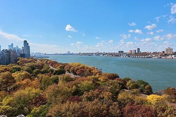 Riverside Dr #2EF - Photo 6 of 7