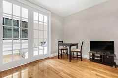 E 81st St #5A - Photo 3 of 4