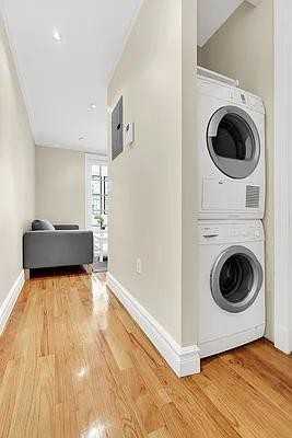 E 81st St #5A - Photo 5 of 20