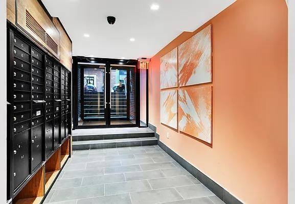 E 81st St #5A - Photo 7 of 20