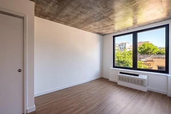 Johnson Ave #6R - Photo 3 of 20