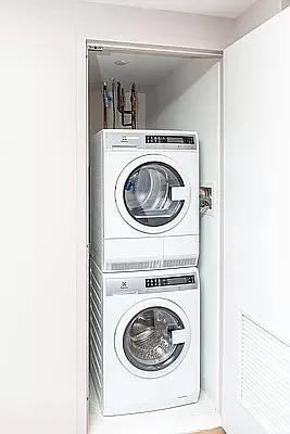 Johnson Ave #6R - Photo 4 of 20