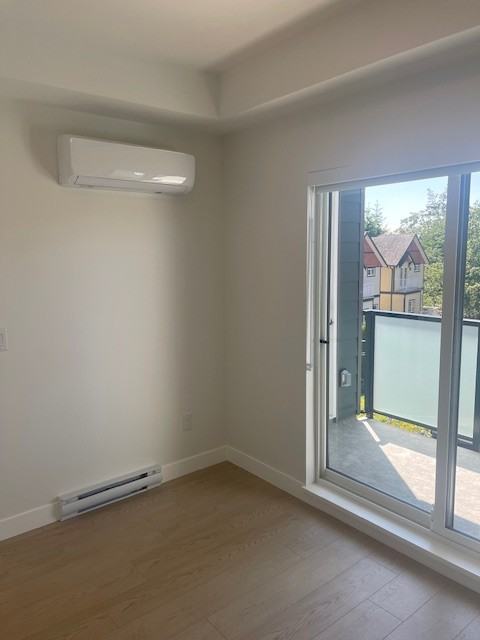 2629 Millstream Rd #1 - Photo 5 of 18