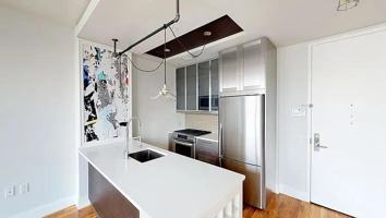 featured image of Leonard St #508