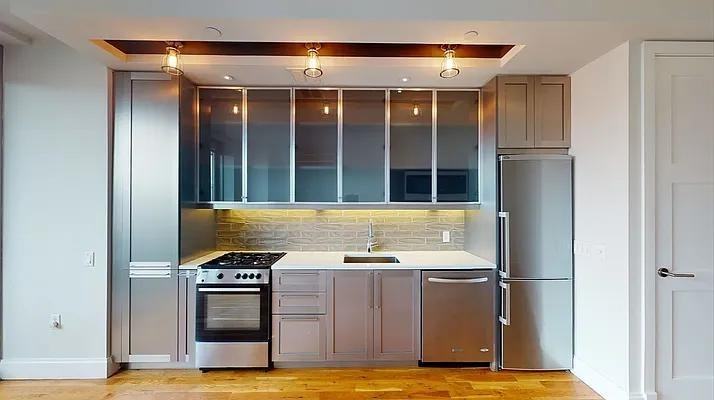 Leonard St #429 - Photo 2 of 20