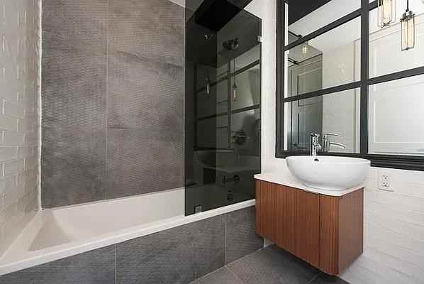 Leonard St #513 - Photo 3 of 20