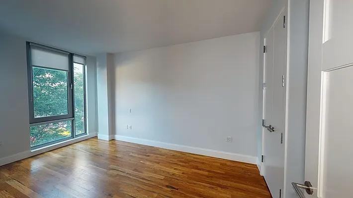 Leonard St #227 - Photo 4 of 20