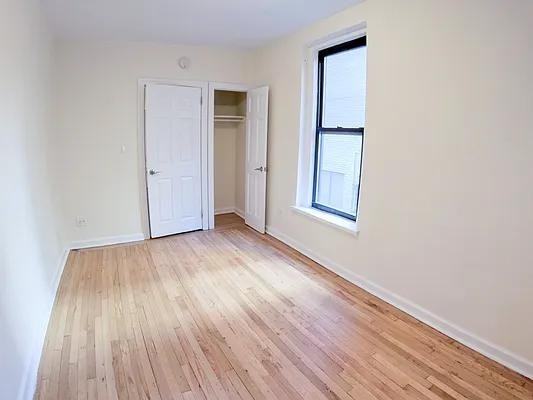 E 84th St #2I - Photo 6 of 20