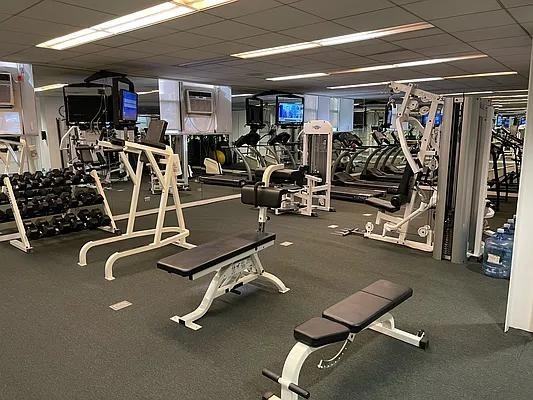 E End Ave #6L - Photo 5 of 16