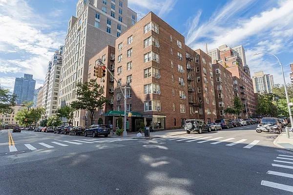 E End Ave #6L - Photo 7 of 16