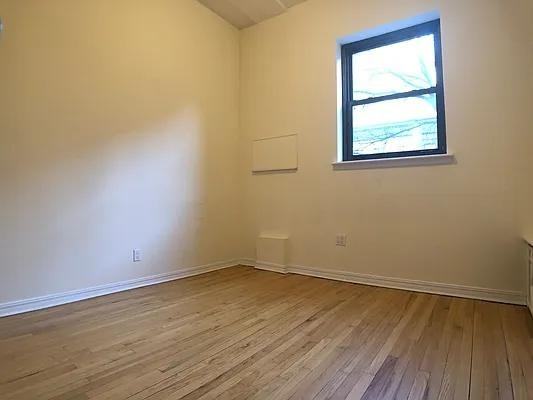 W 87th St #4H - Photo 7 of 19