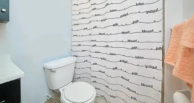 E 88th St #205 - Photo 6 of 6