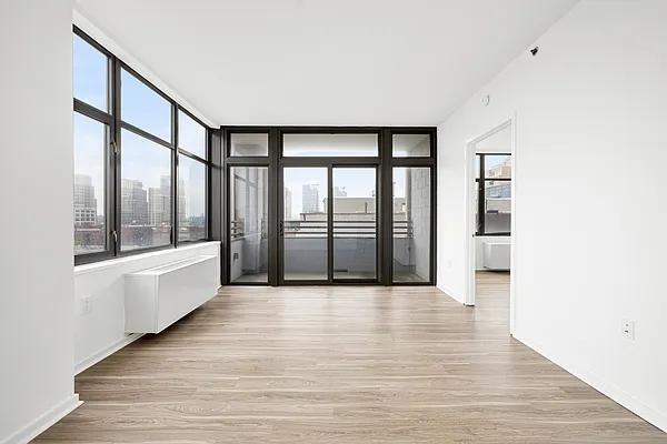 Bedford Ave #B9 - Photo 3 of 18