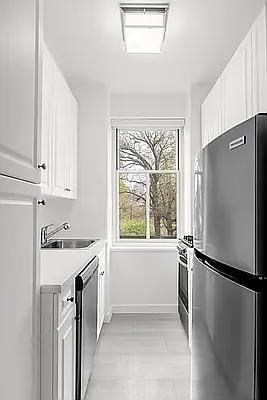 Central Park W #5F - Photo 2 of 15