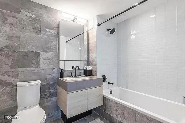 Mcguinness Blvd #323 - Photo 6 of 20