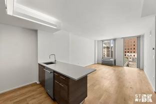 Montague St #13D - Photo 1 of 1