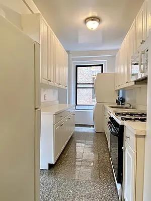 W End Ave #5C - Photo 6 of 20