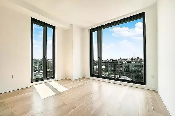 Broadway #1407 - Photo 2 of 16