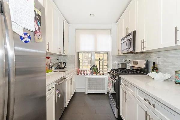 Central Park W #5B - Photo 6 of 20