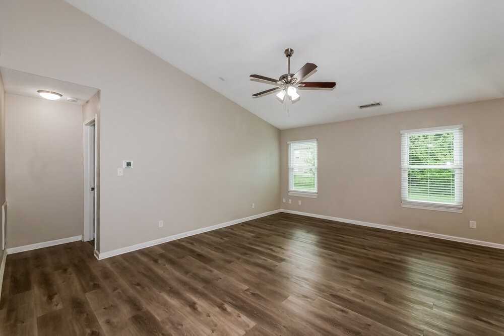 1312 River Ridge Dr - Photo 4 of 16