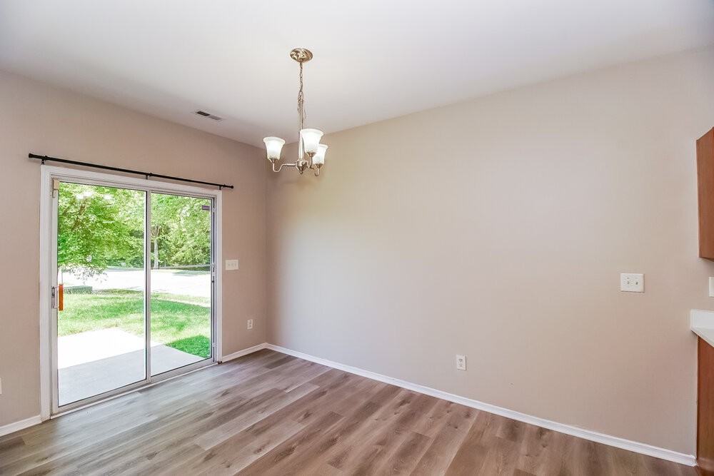4506 Carnfeld Ln - Photo 7 of 17