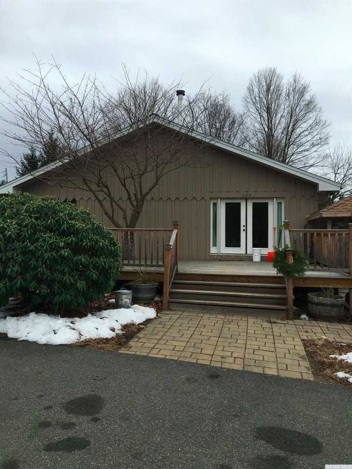 125 Rohloff Rd - Photo 2 of 6