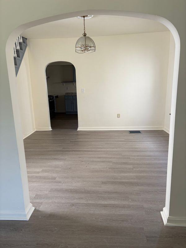 106 Cornplanter Ave - Photo 3 of 11