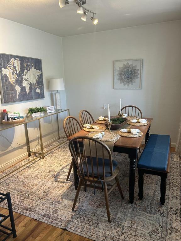 706 Normal Ave - Photo 7 of 47