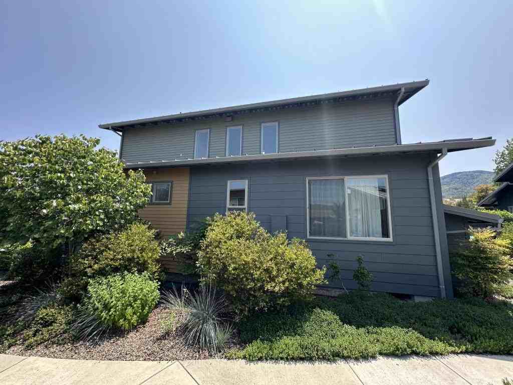 96 Dunn Cir - Photo 2 of 19