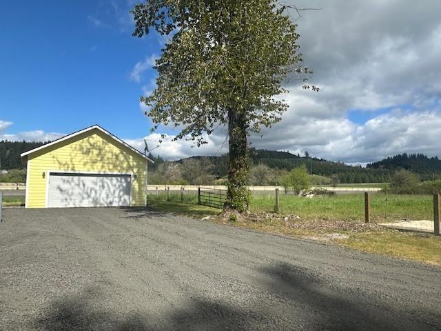 25285 Salmon River Hwy - Photo 3 of 42