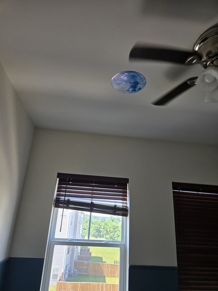 243 Crofton Ct #1 - Photo 2 of 10