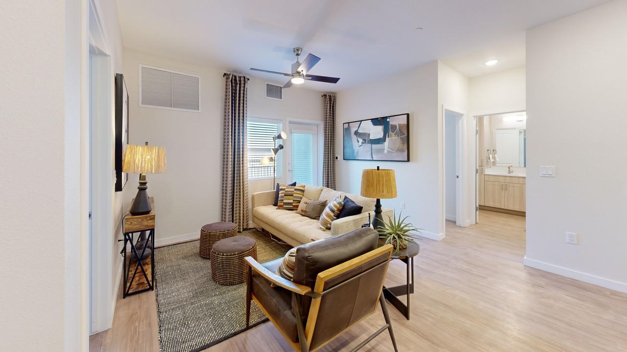 Cielo Alameda - Photo 5 of 50