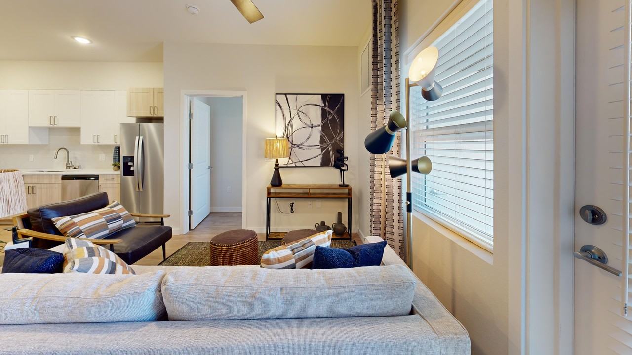 Cielo Alameda - Photo 6 of 50