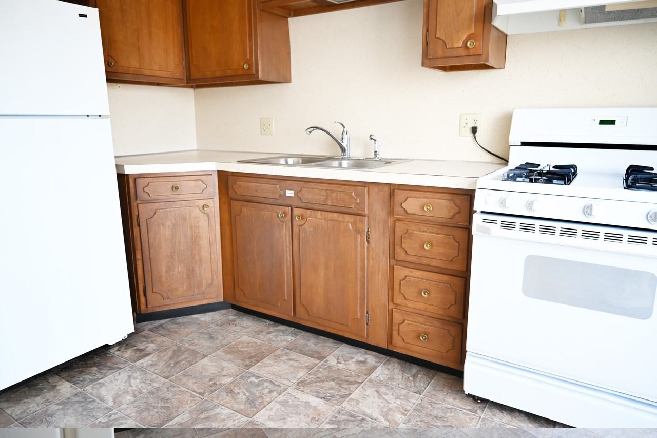 Kingswood West - Photo 4 of 26