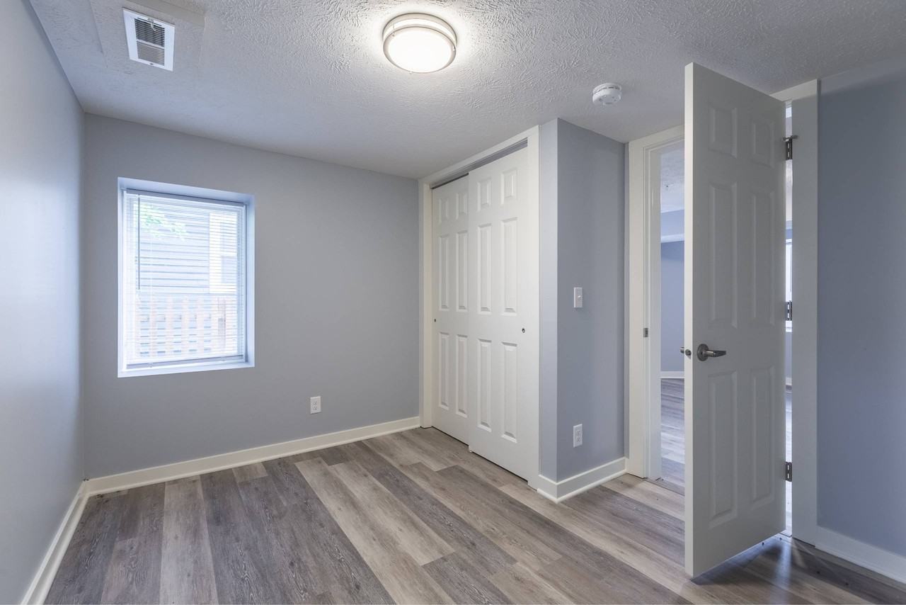 Park Avenue Apartments - Photo 7 of 23