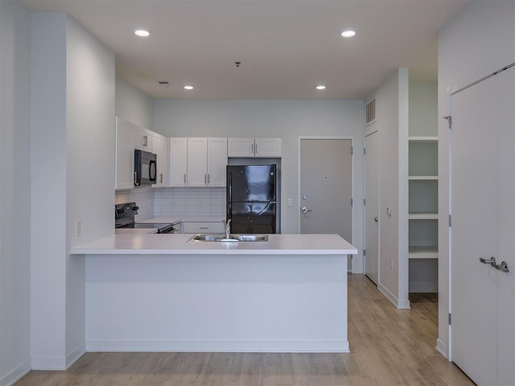 The Rise - Photo 7 of 35