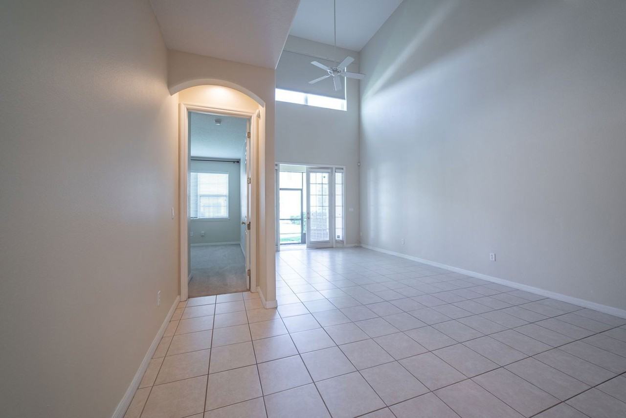 10106 Willow Grove Ct - Photo 7 of 36