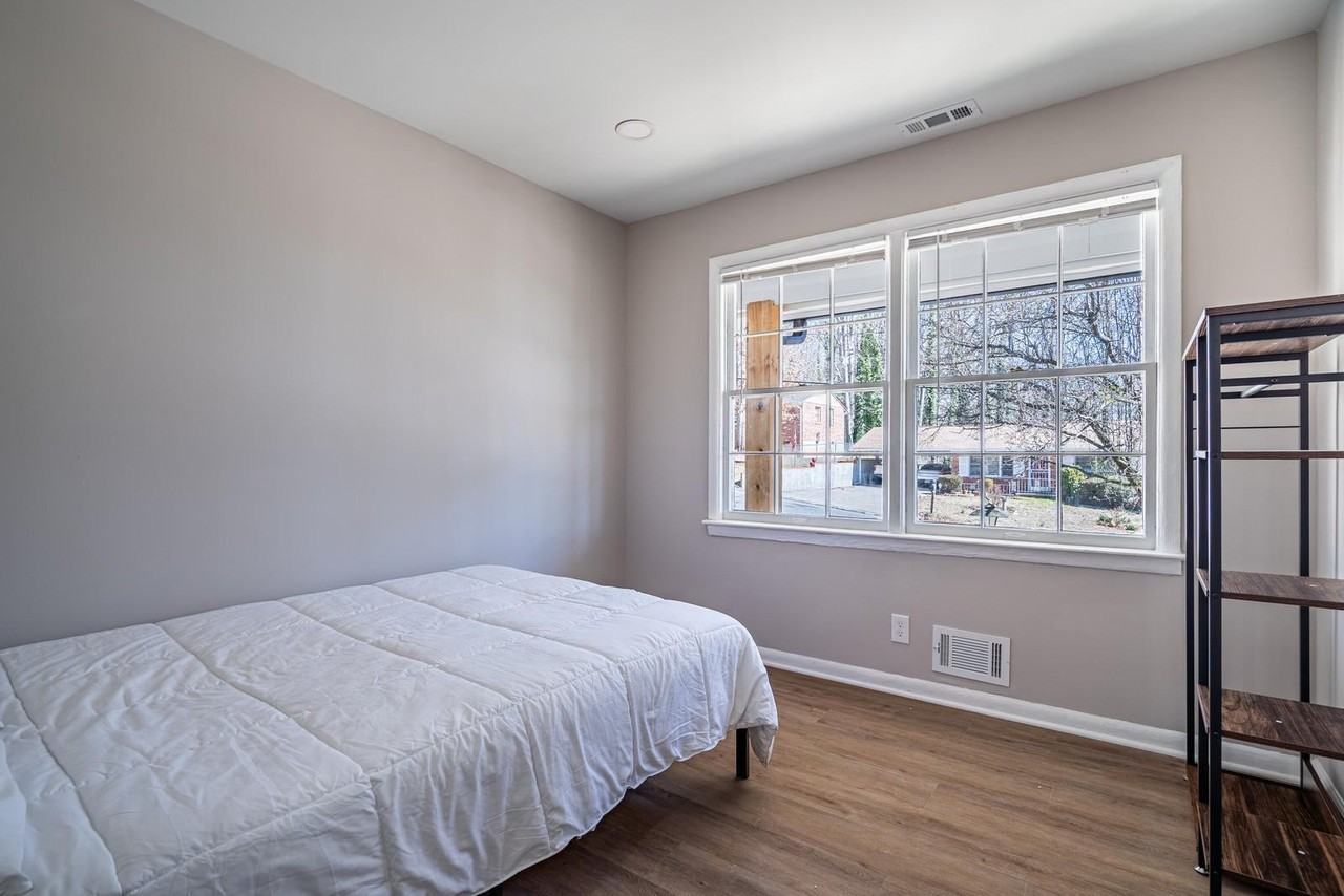 375 Dollar Mill Rd Sw - Photo 7 of 38