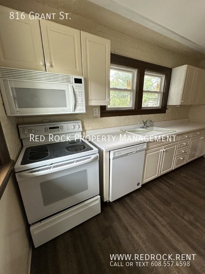 816 Grant St - Photo 2 of 18