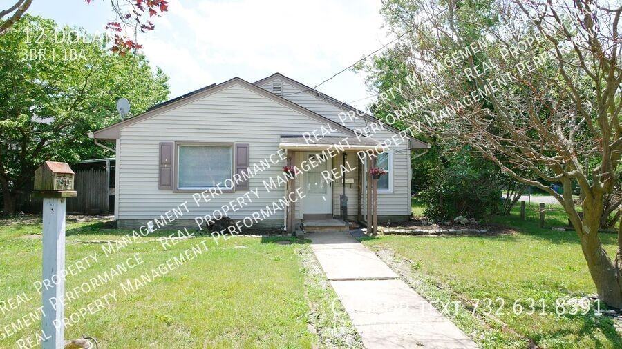 12 Dolan Ave - Photo 3 of 24