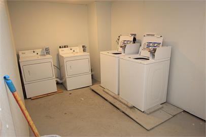 Irving - Photo 2 of 14