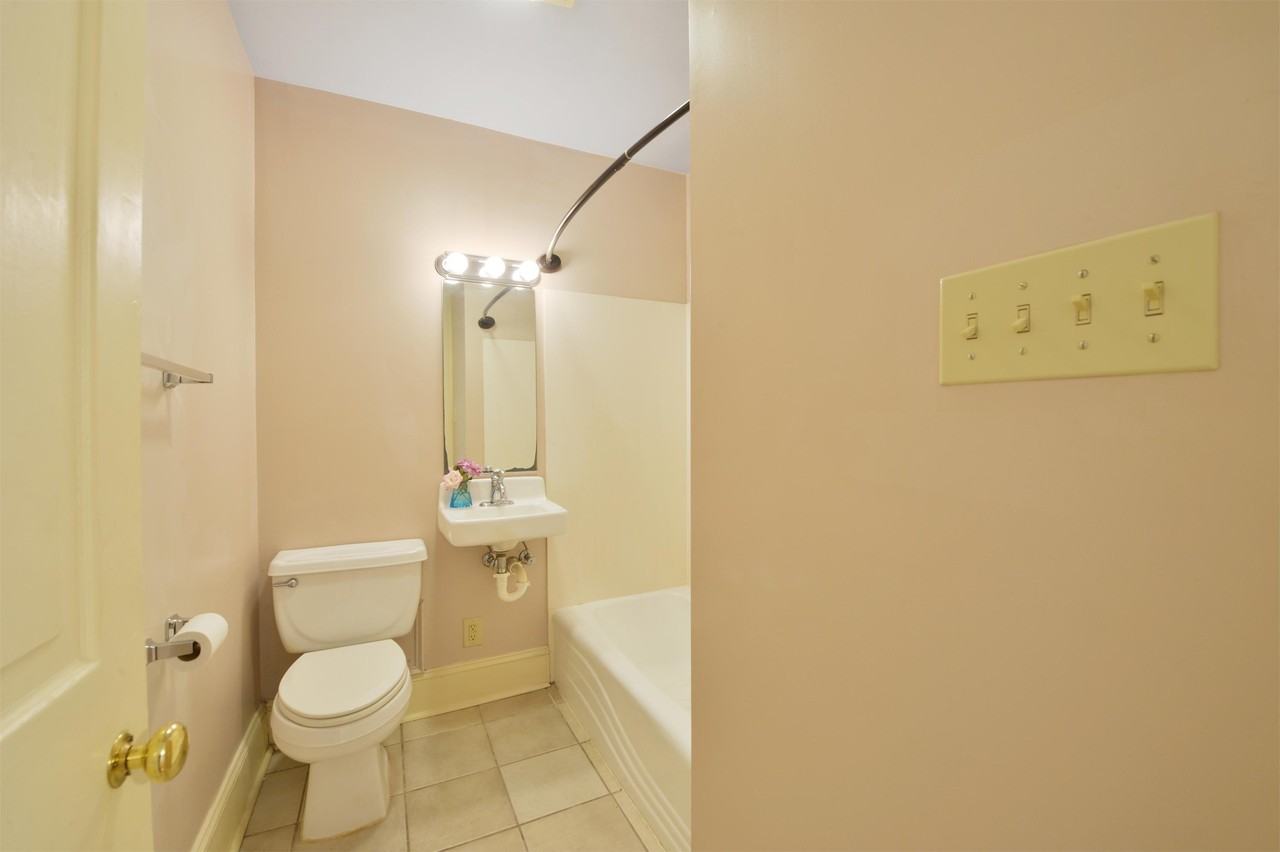 722-724 St Louis LLC - Photo 4 of 41