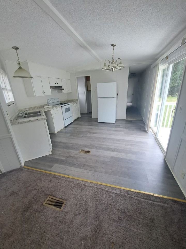 705 Gun Club Road - Photo 7 of 17