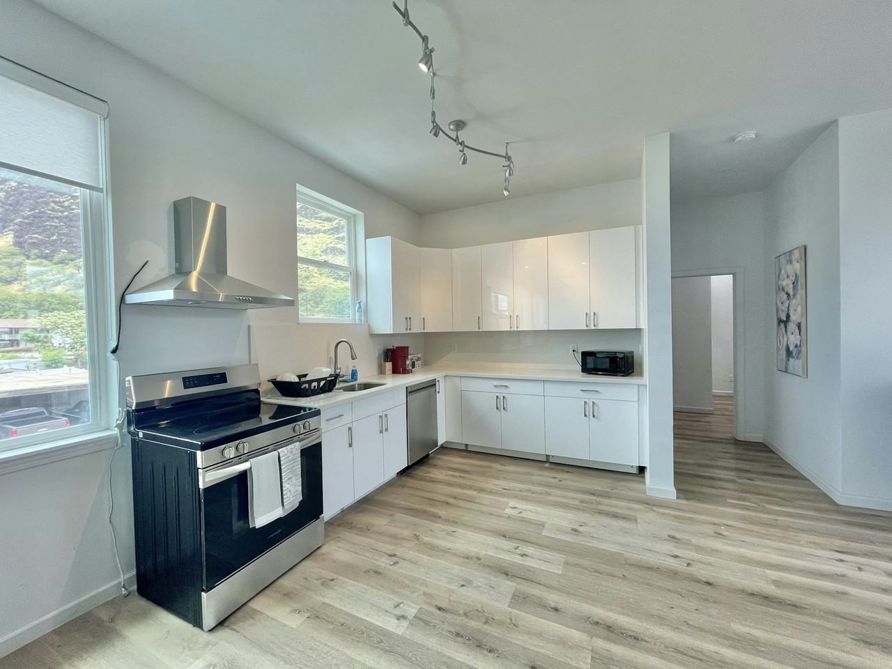 87-1450 Farrington Highway, Unit Mountain side - Photo 2 of 14