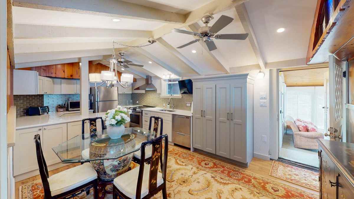 85 Evans St - Photo 2 of 24