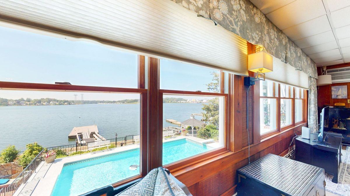 85 Evans St - Photo 3 of 24