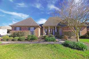 239 Brighton Loop - Photo 1 of 1